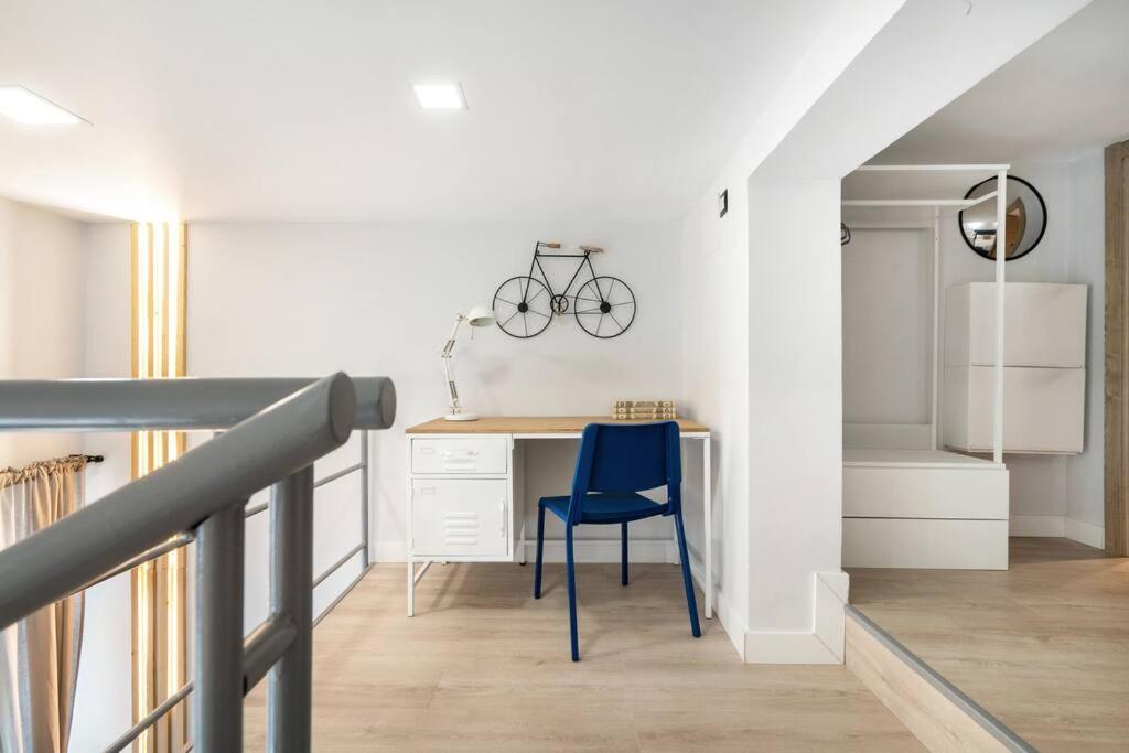 Apartamento Moderno Loft En Ronda De Segovia-1 Madrid Exterior foto